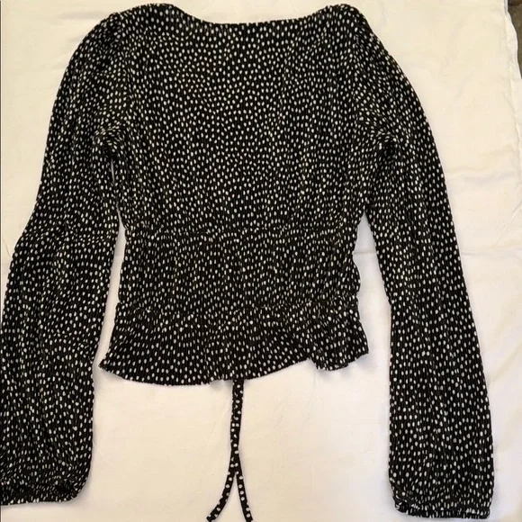 ZARA Fitted Tie Front Blouse - Picture 4 of 4